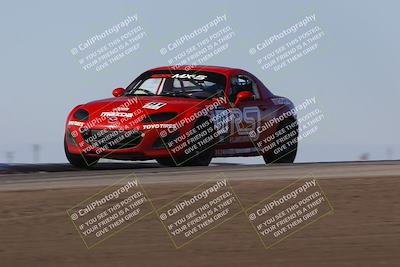 media/Oct-26-2025-CalClub SCCA (Sun) [[8ce1e69566]]/Group 5/Grapevine/